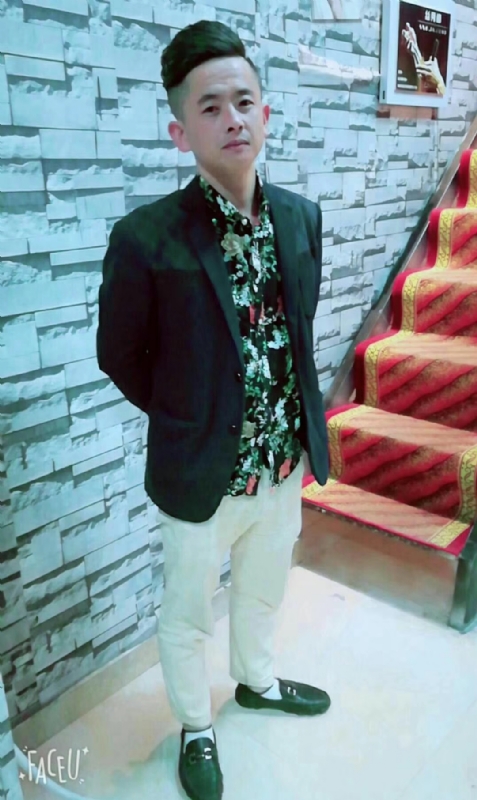 男人三十而立的第一张照片--芜湖相亲服务中心