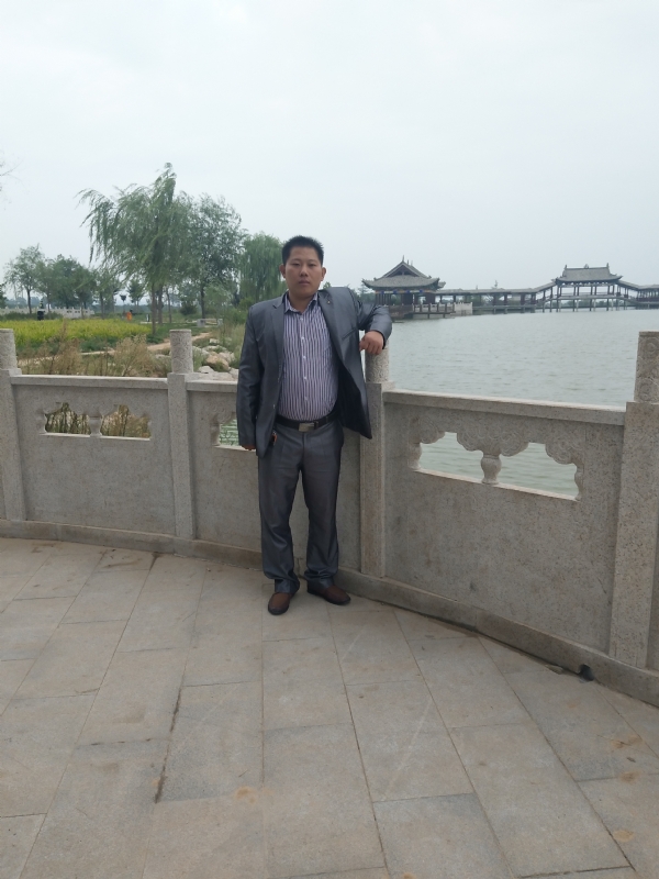 寻找爱的第一张照片--芜湖相亲服务中心