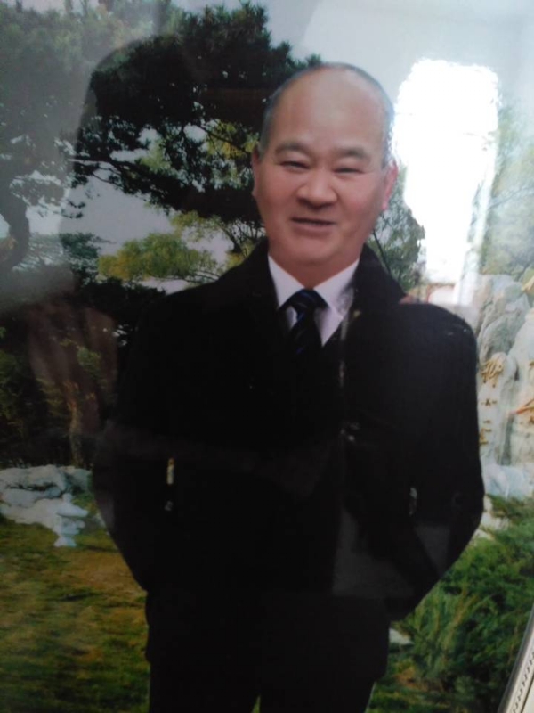 老方丈的第一张照片--芜湖相亲服务中心