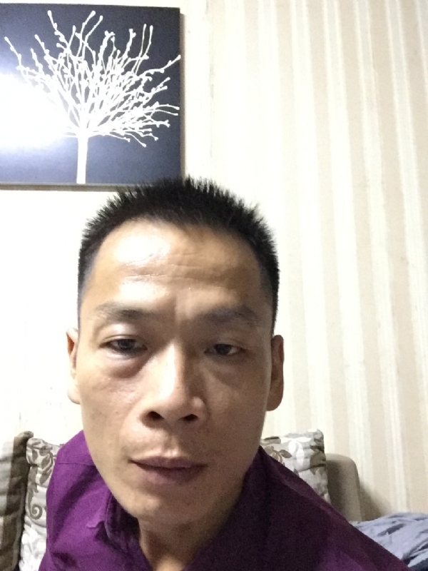 alongzhe的第一张照片--芜湖相亲服务中心