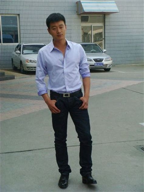 七彩王子的第一张照片--芜湖相亲服务中心