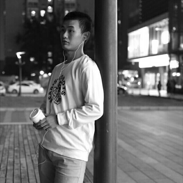 精卫的第一张照片--芜湖相亲服务中心