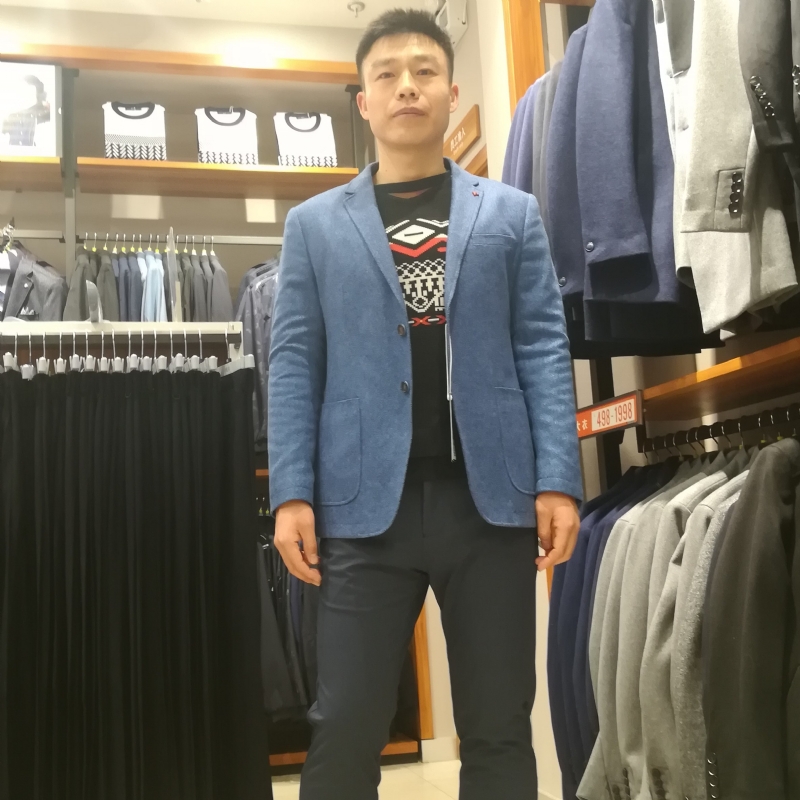 一只蚂蚁的第一张照片--芜湖相亲服务中心