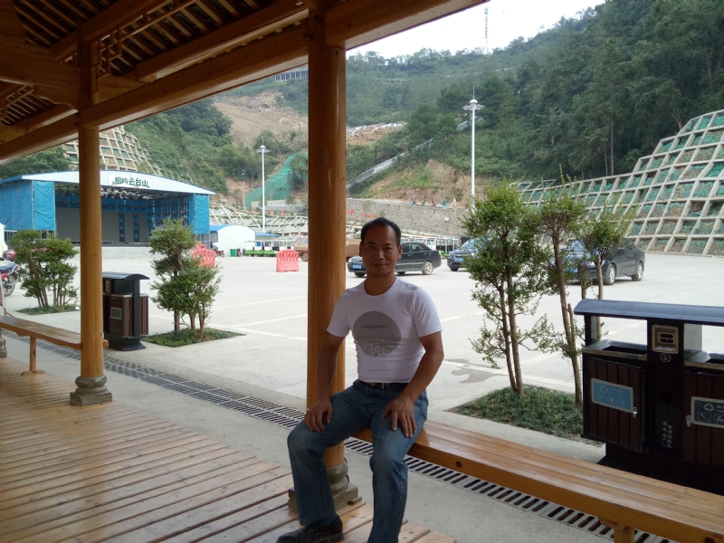 安哥的第一张照片--芜湖相亲服务中心