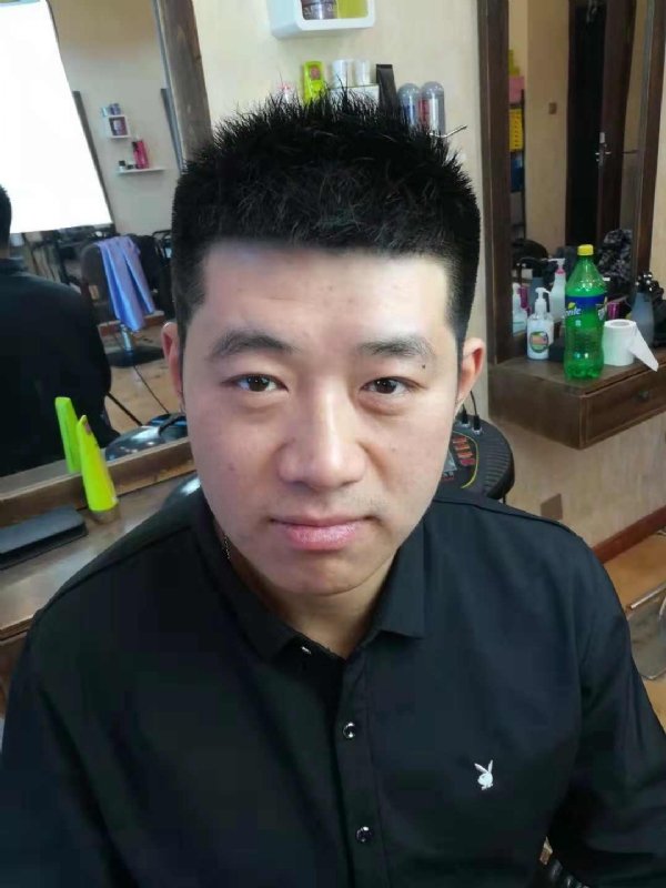 丹东风雨的第一张照片--芜湖相亲服务中心