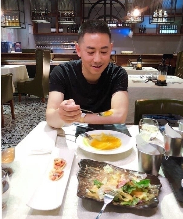 空空如也的第一张照片--芜湖相亲服务中心