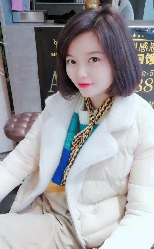 认真的雪的第一张照片--芜湖相亲服务中心