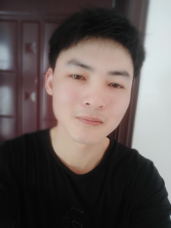 小情绪)っ的第一张照片--芜湖相亲服务中心