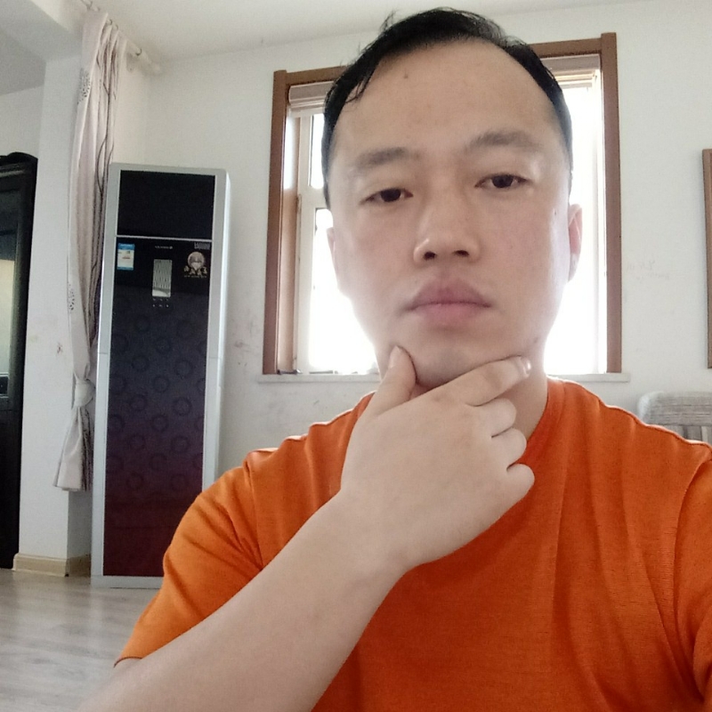 爱热闹的人的第一张照片--芜湖相亲服务中心