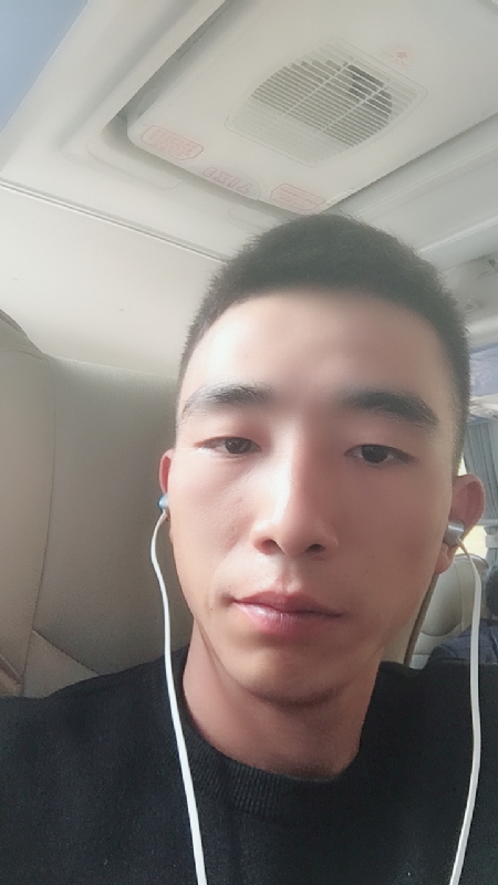 九二年的猴子的第一张照片--芜湖相亲服务中心