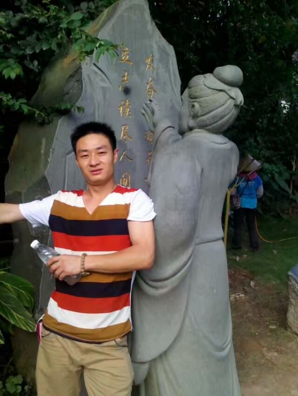 相依相伴的第一张照片--芜湖相亲服务中心