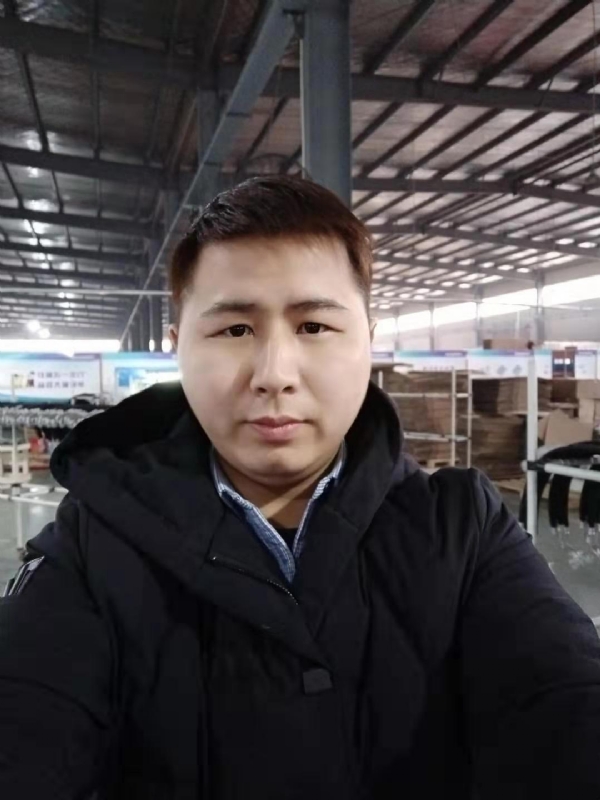 刀锋的第一张照片--芜湖相亲服务中心