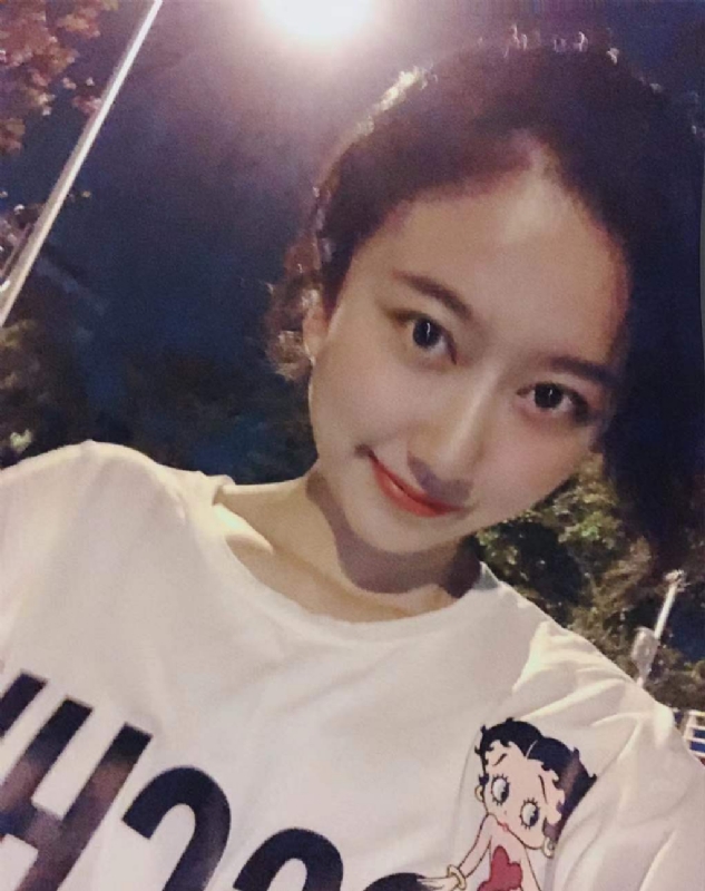 佳佳的第一张照片--芜湖相亲服务中心