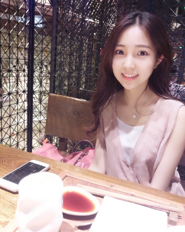 冰艳残阳的第二张照片--芜湖相亲服务中心