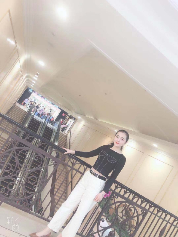 时光浅夏的第四张照片--芜湖相亲服务中心