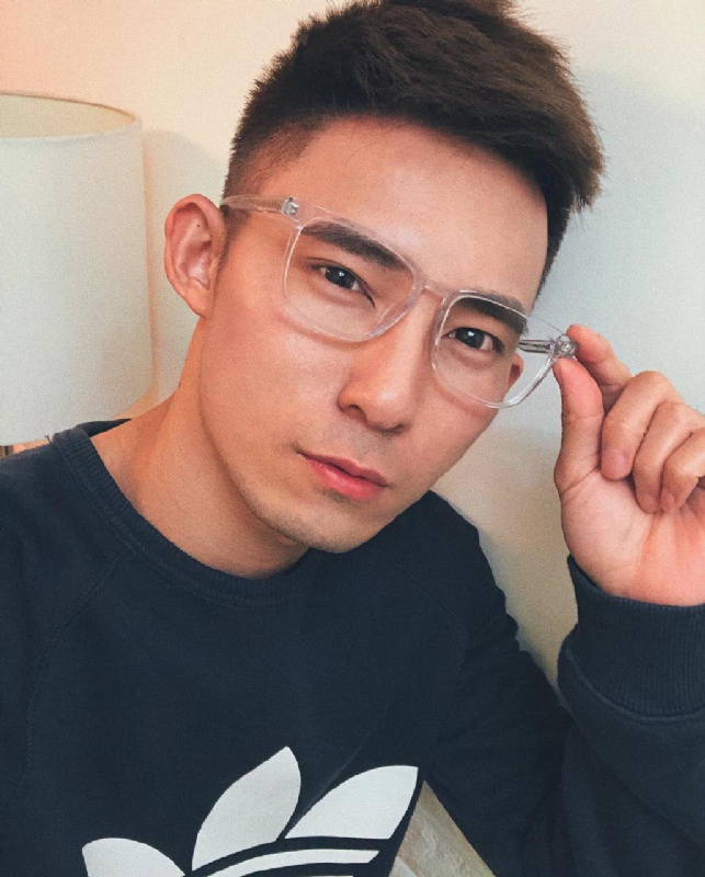 小伟的第一张照片--芜湖相亲服务中心