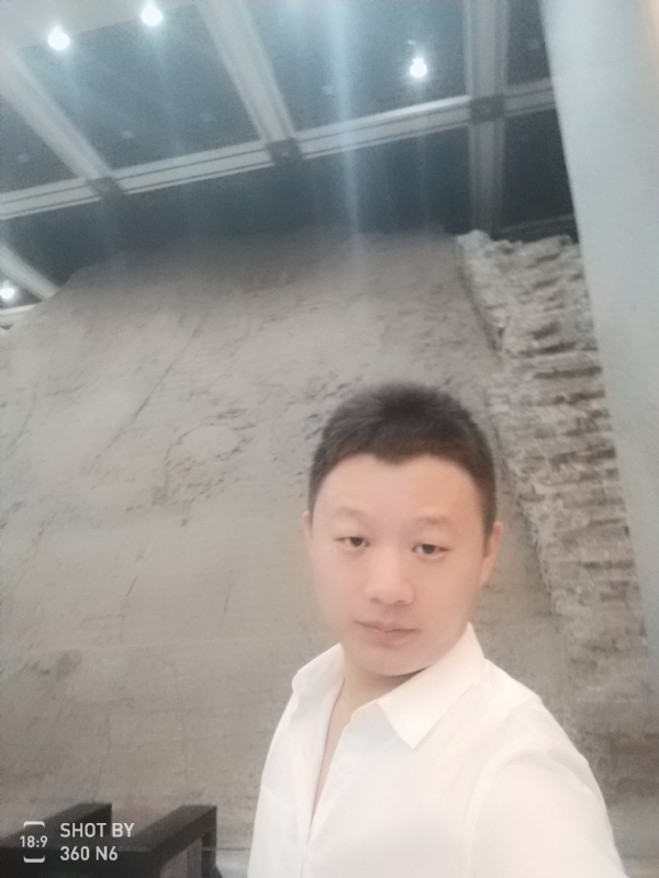 龚某人的第一张照片--芜湖相亲服务中心