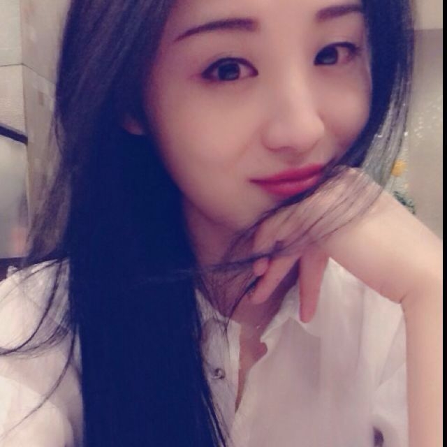 在水一方的第一张照片--芜湖相亲服务中心