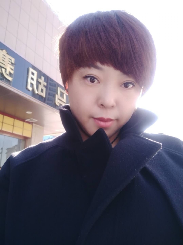 霞儿的第一张照片--芜湖相亲服务中心