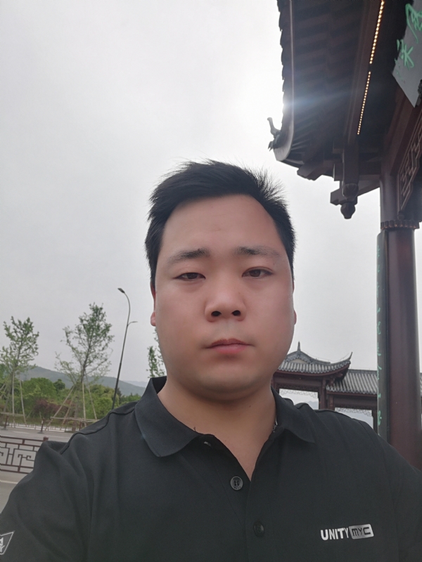 微笑的第一张照片--芜湖相亲服务中心