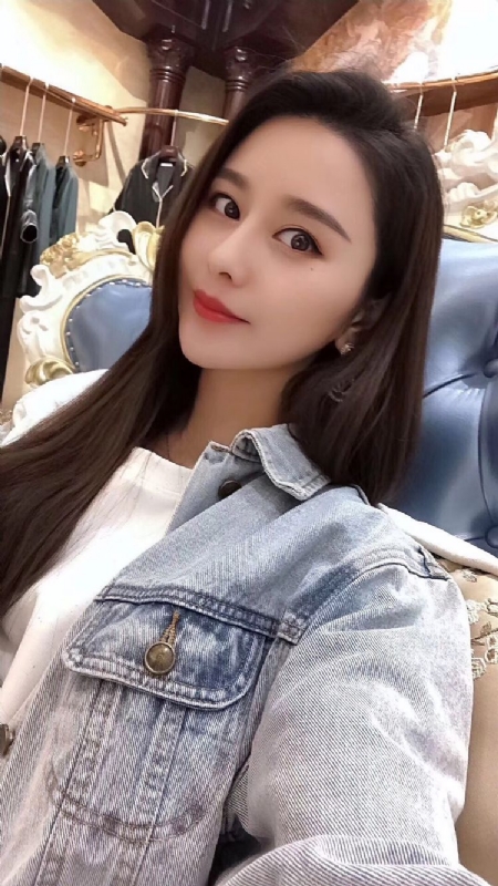 李珊珊的第一张照片--芜湖相亲服务中心