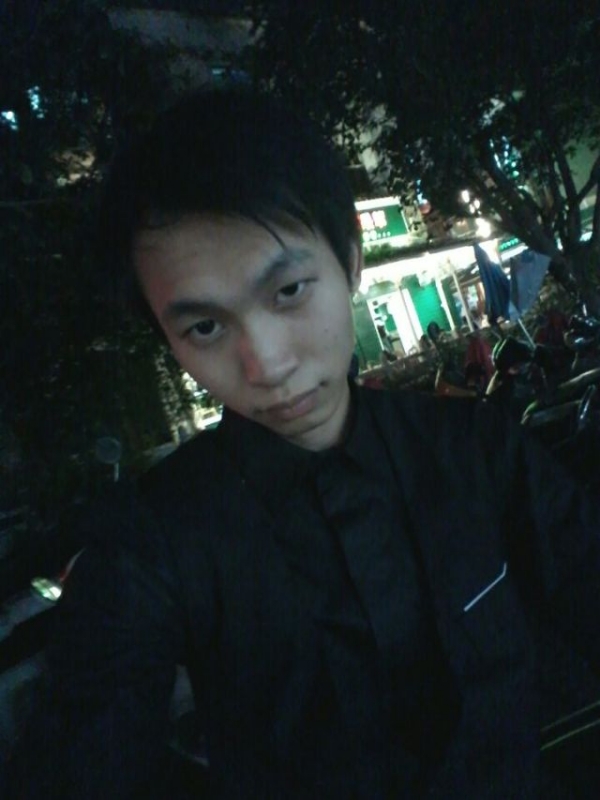 瞬间回眸的第一张照片--芜湖相亲服务中心