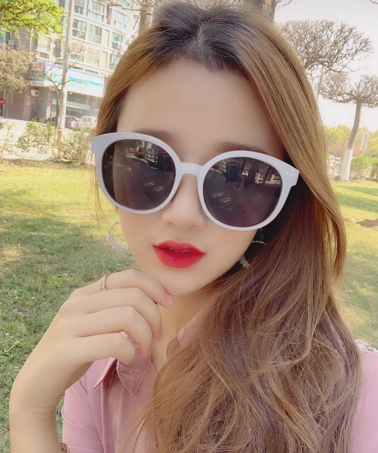 唐小小的第二张照片--芜湖相亲服务中心