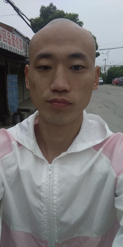 花花公子的第一张照片--芜湖相亲服务中心