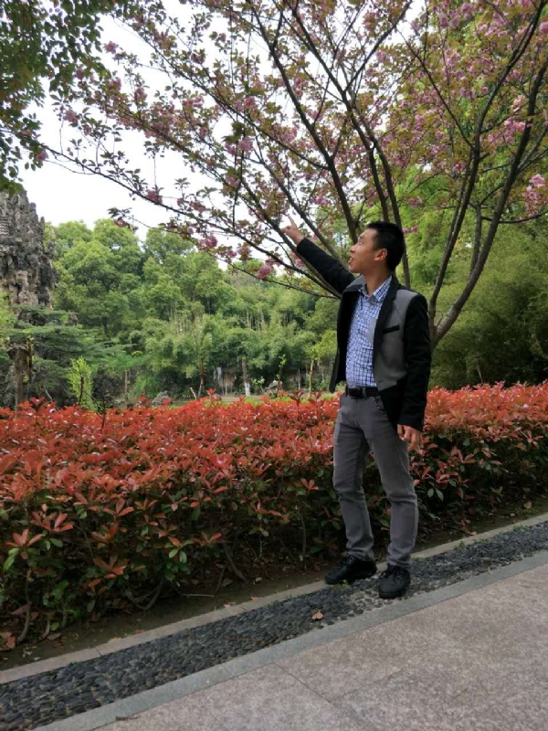 坦诚的第一张照片--芜湖相亲服务中心