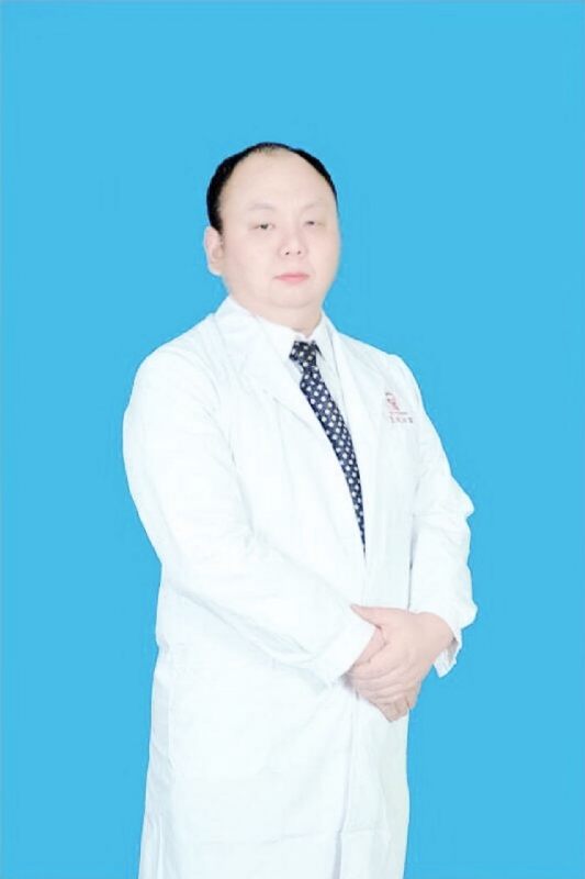 小村医的第一张照片--芜湖相亲服务中心