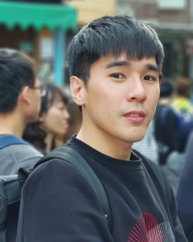 雨中孤独的第一张照片--芜湖相亲服务中心