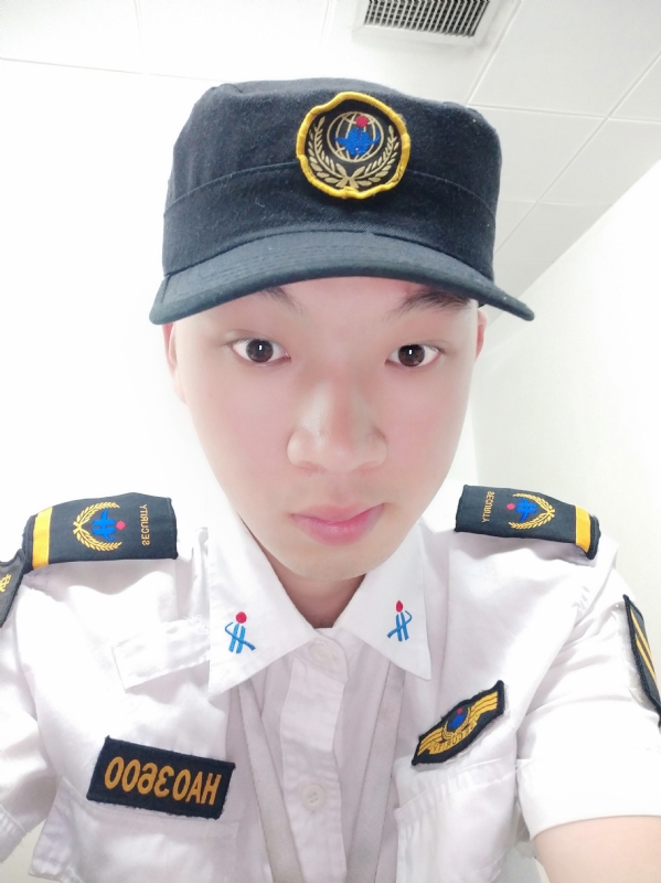 龙龙的第一张照片--芜湖相亲服务中心