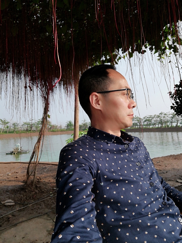 守望烟云的第一张照片--芜湖相亲服务中心