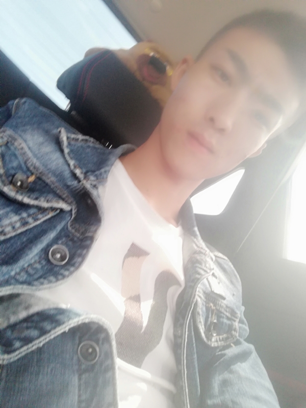 傻雕的第一张照片--芜湖相亲服务中心