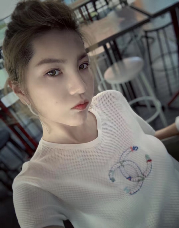 冷冷清秋的第一张照片--芜湖相亲服务中心