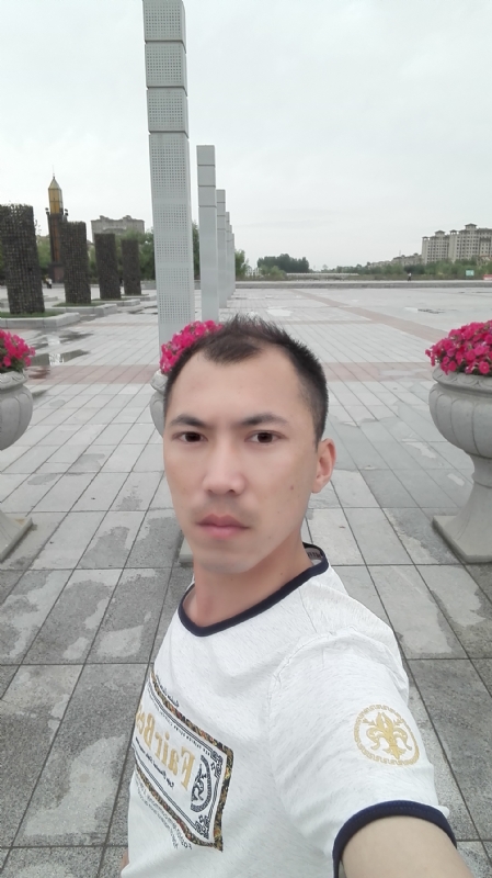 天平的第一张照片--芜湖相亲服务中心