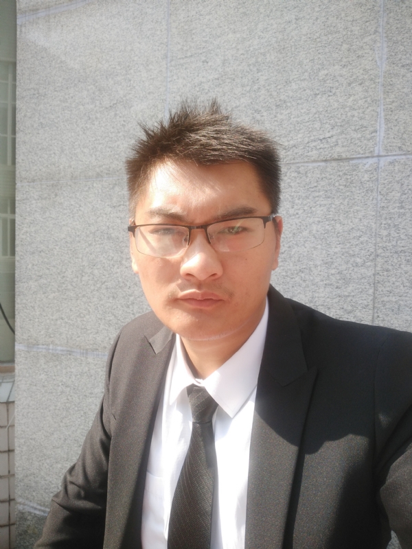 孤独的人的第一张照片--芜湖相亲服务中心