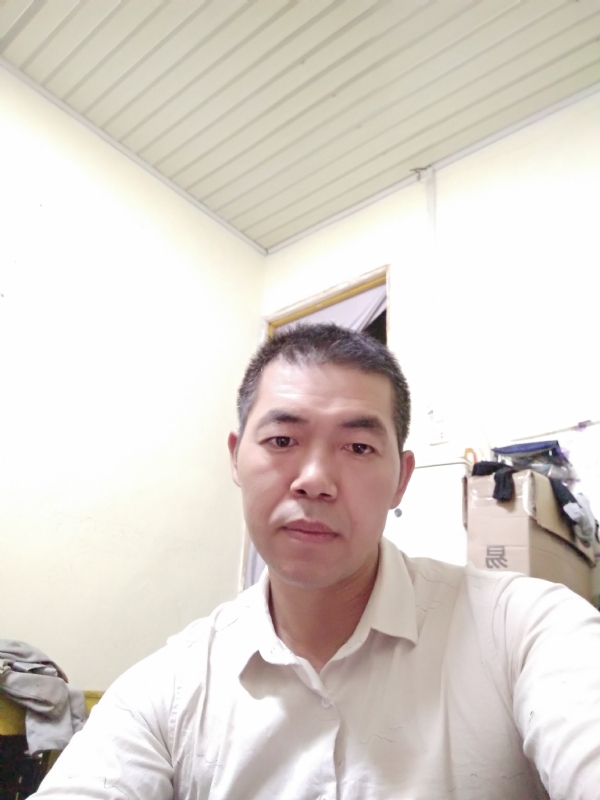 为伊消得人憔悴的第一张照片--芜湖相亲服务中心