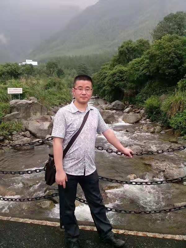 淡定牛魔王的第三张照片--芜湖相亲服务中心