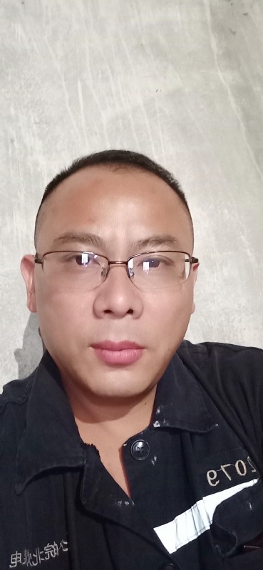 知足常乐的第一张照片--芜湖相亲服务中心