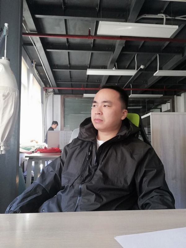 左眼皮跳跳的第一张照片--芜湖相亲服务中心