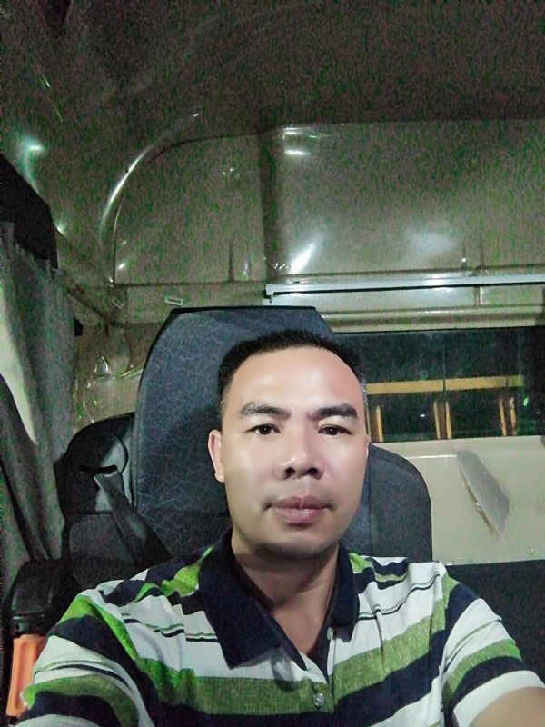 疯一般的爱恋的第一张照片--芜湖相亲服务中心