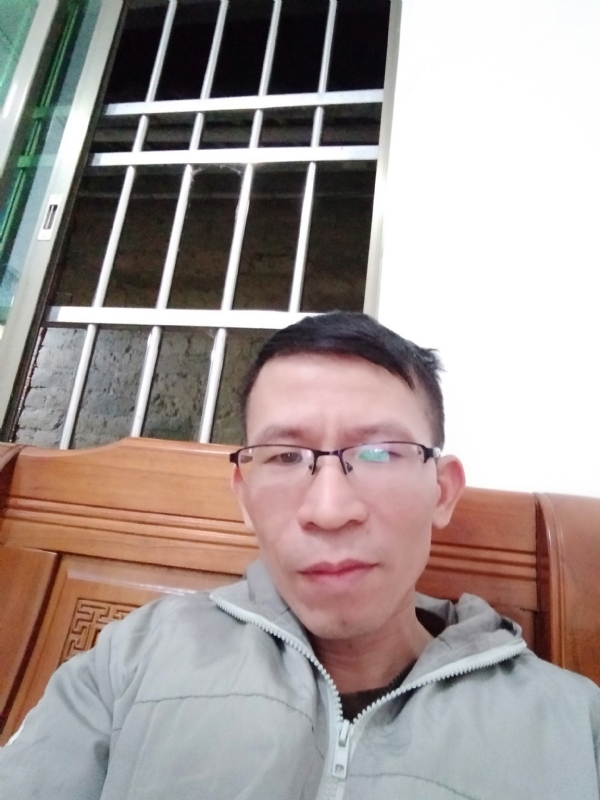 奋斗的第一张照片--芜湖相亲服务中心