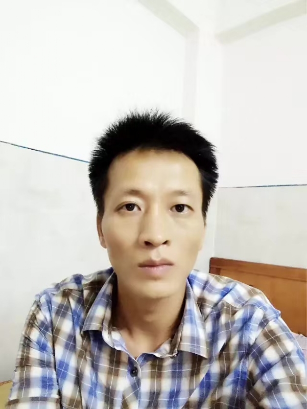 流年未亡的第一张照片--芜湖相亲服务中心