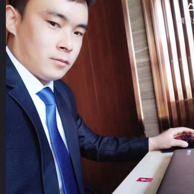 会哭的幸福的第一张照片--芜湖相亲服务中心