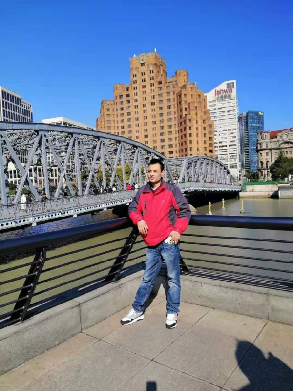 老乐的第一张照片--芜湖相亲服务中心