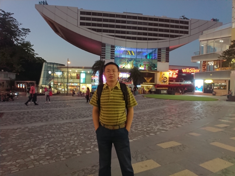 人间四月天的第一张照片--芜湖相亲服务中心