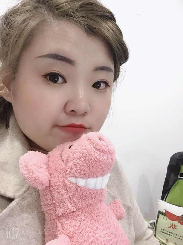 李娜的第一张照片--芜湖相亲服务中心