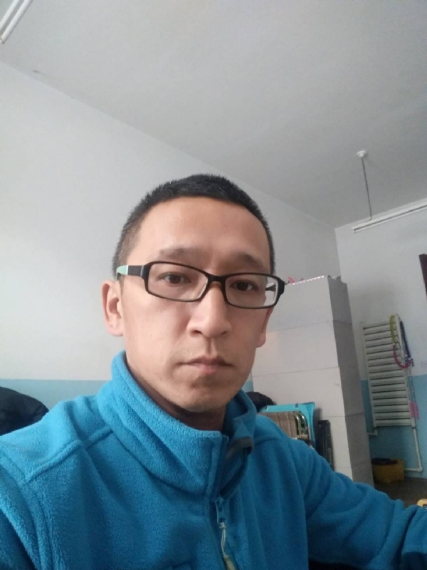 晓峰的第三张照片--芜湖相亲服务中心