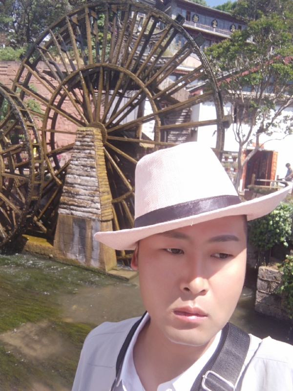 曲靖相亲的第一张照片--芜湖相亲服务中心